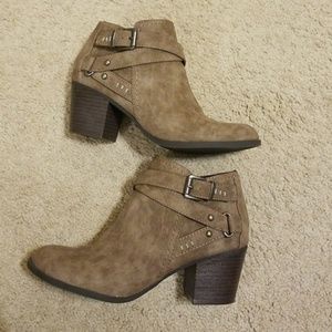Women's booties